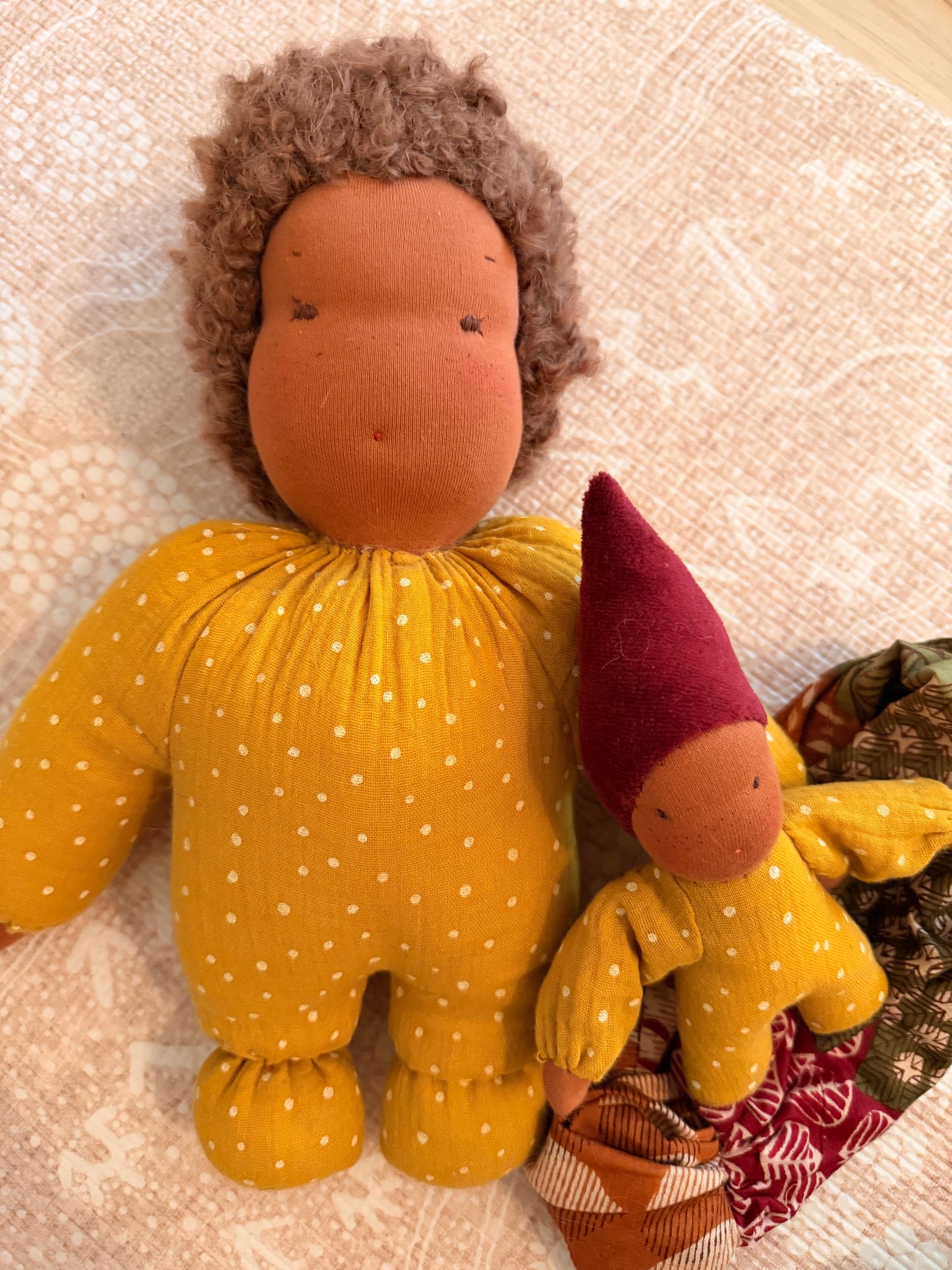 Mama & baby fairy doll set -mustard